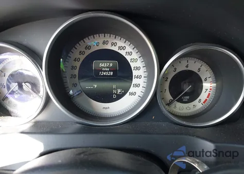 2014 Mercedes-Benz E 350 4Matic z USA, uszkodzony, nr VIN WDDKJ8JB2EF249639